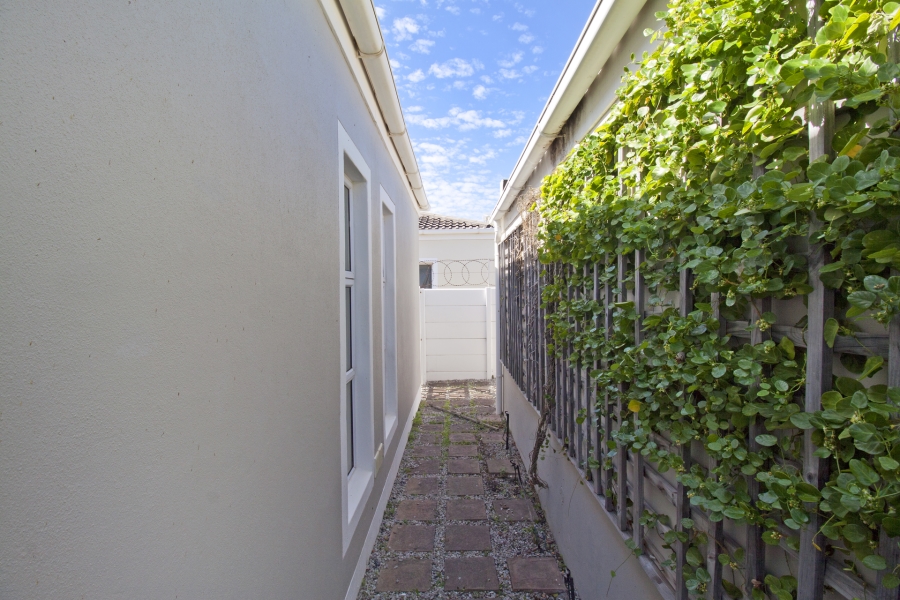 3 Bedroom Property for Sale in Capri Western Cape
